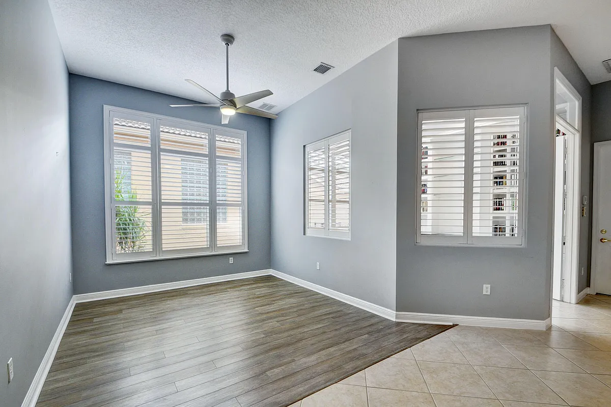 Building Photo - 9925 Via Elegante #9925