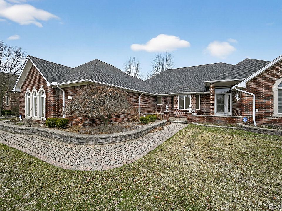 1st image of 4891 Maceri Cir