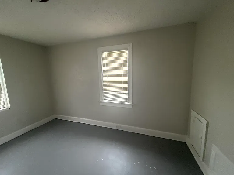 4519 June Ave — Photo 14