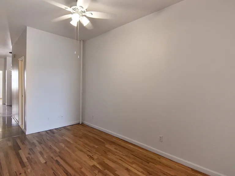 955 Grand St #3 — Photo 12