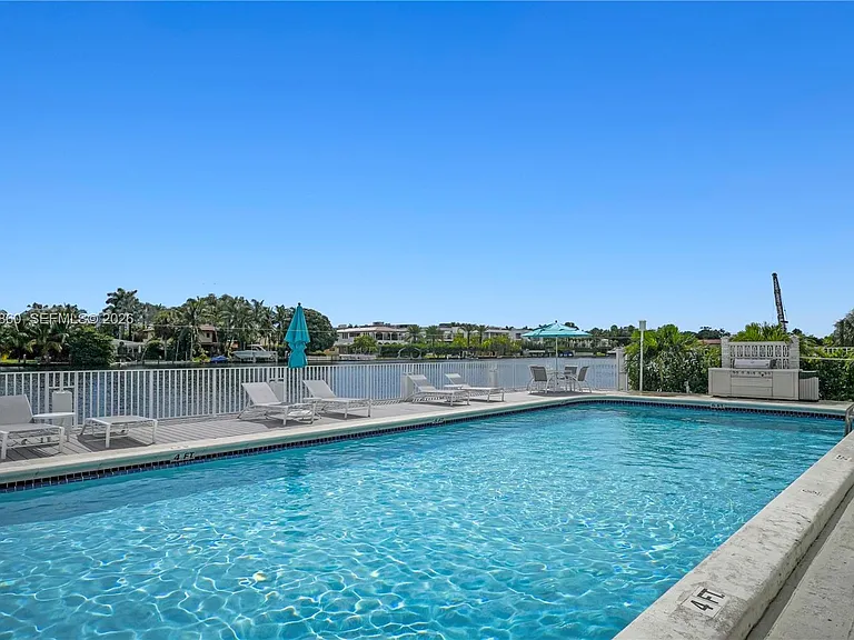 9381 E Bay Harbor Dr #301N — Photo 9