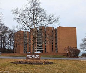 22500 Lake Rd APT 505, Rocky River, OH, 44116