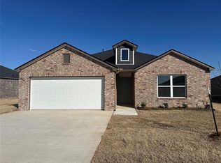 1154 Sunflower Ln, Newcastle, OK 73065