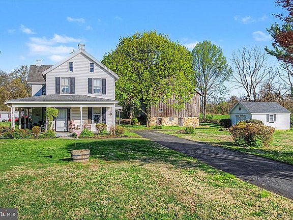 4th image of 547 Church Hill Rd