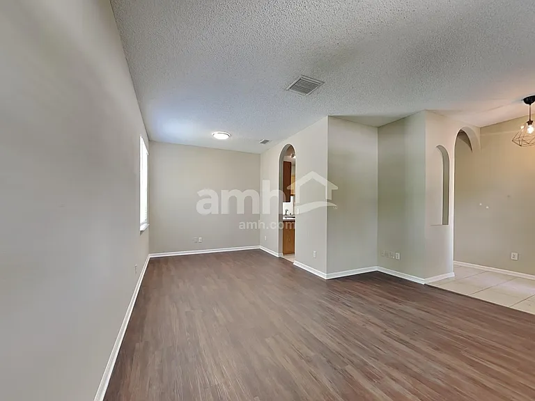 1345 Brooke View Dr — Photo 8