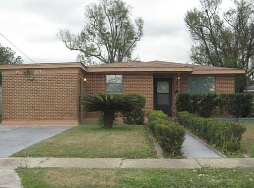 1st image of 1022 Terry St