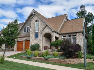 4234 W Willow Way, Milwaukee, WI 53221