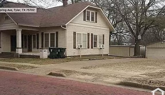 4th image of this home