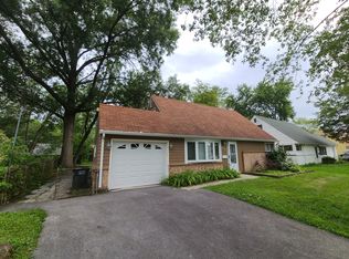 408 Westgate Dr, Park Forest, IL