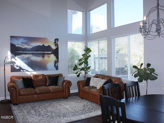 4th image of 440 Riverview Dr