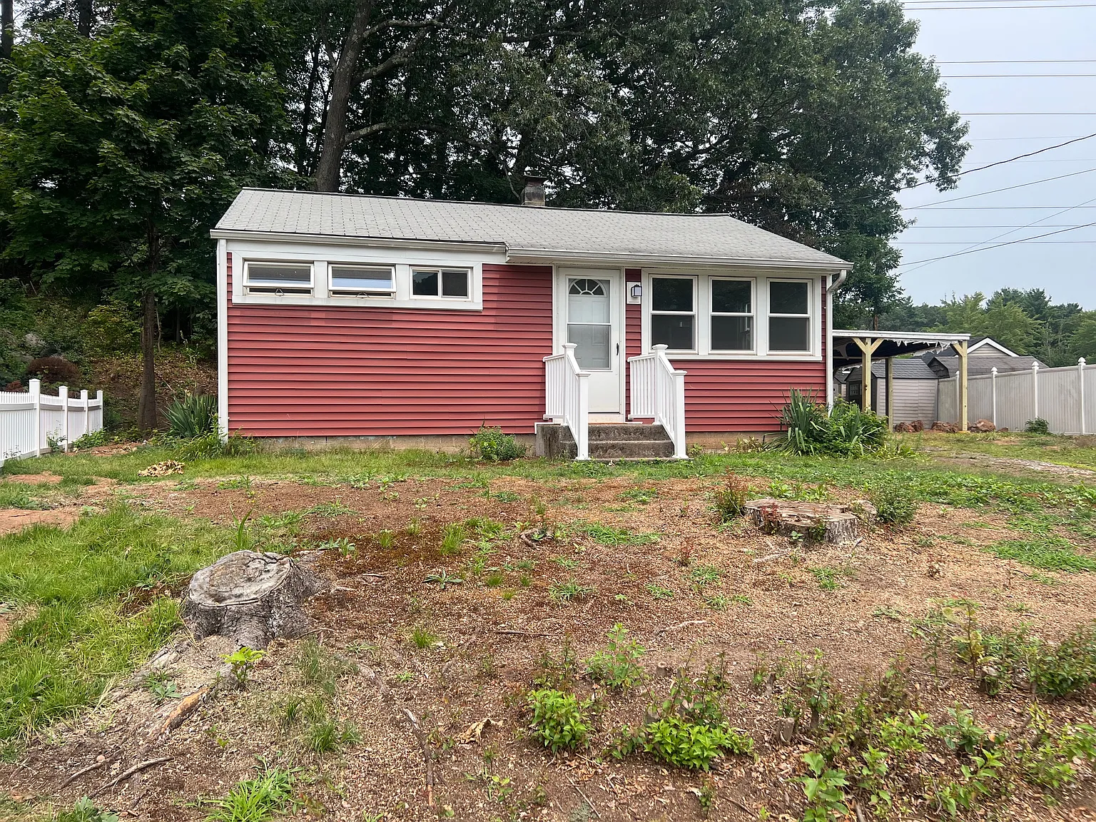 2 bed, 644 sqft, $1,950 — Photo 2