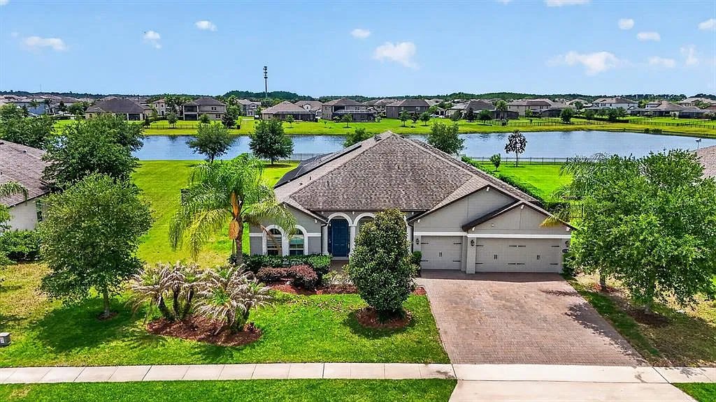 4 bed, 3.5 bath, 3003 sqft, $4,100 — Photo 3