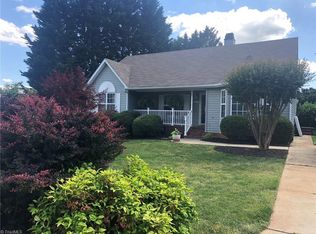 7003 Chaftain Pl, Greensboro, NC 27410