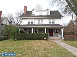 6427 Sherwood Rd, Philadelphia, PA 19151