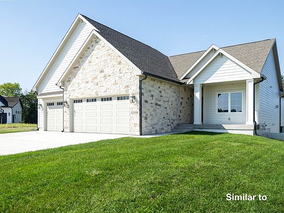 2nd image of 3009 Clearwater Dr