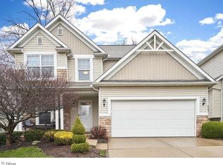 2478 Cedar Creek Ln, Akron, OH 44312