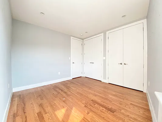 Rented by Corcoran | media 17