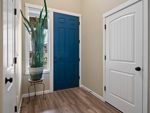 3rd image of 9607 NE 106th Way