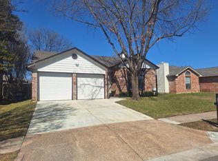 219 Rodeo Dr, Keller, TX 76248