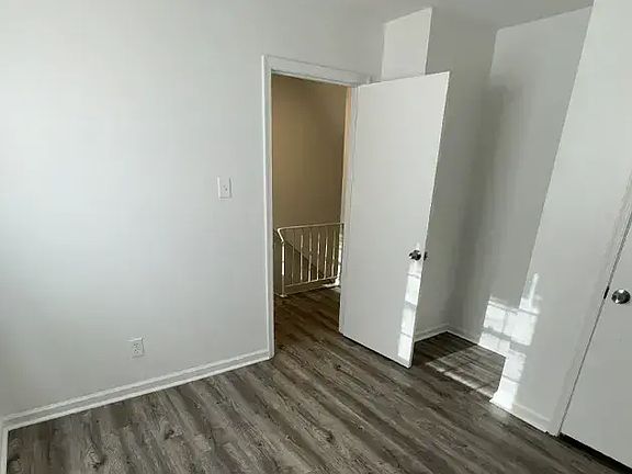 5th image of 1400 Branders Bridge Rd #3