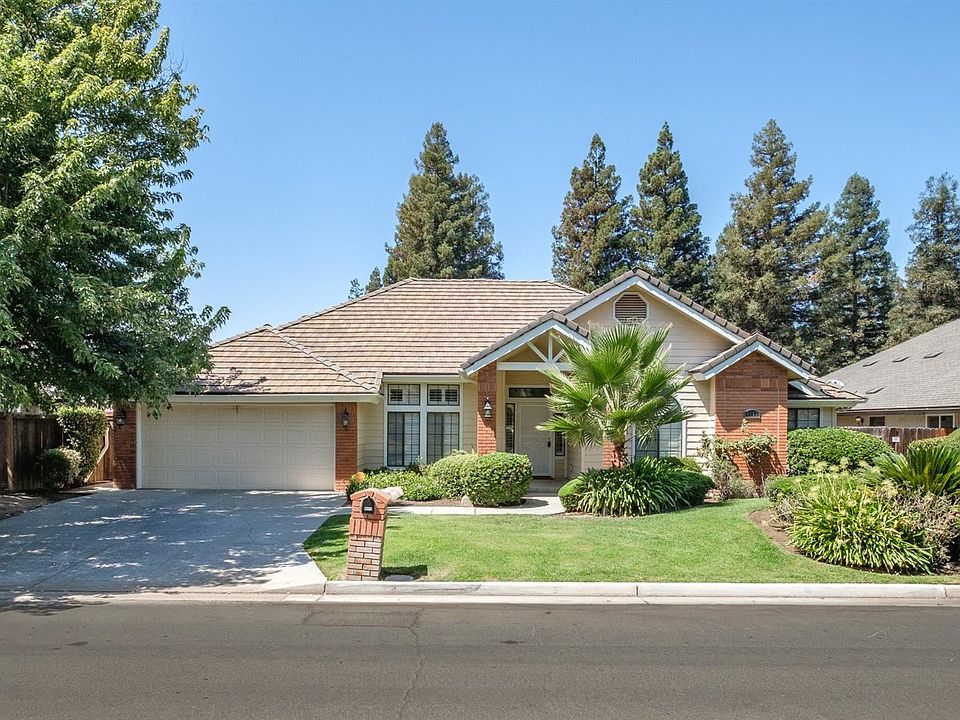 1st image of 9133 N Stoneridge Ln