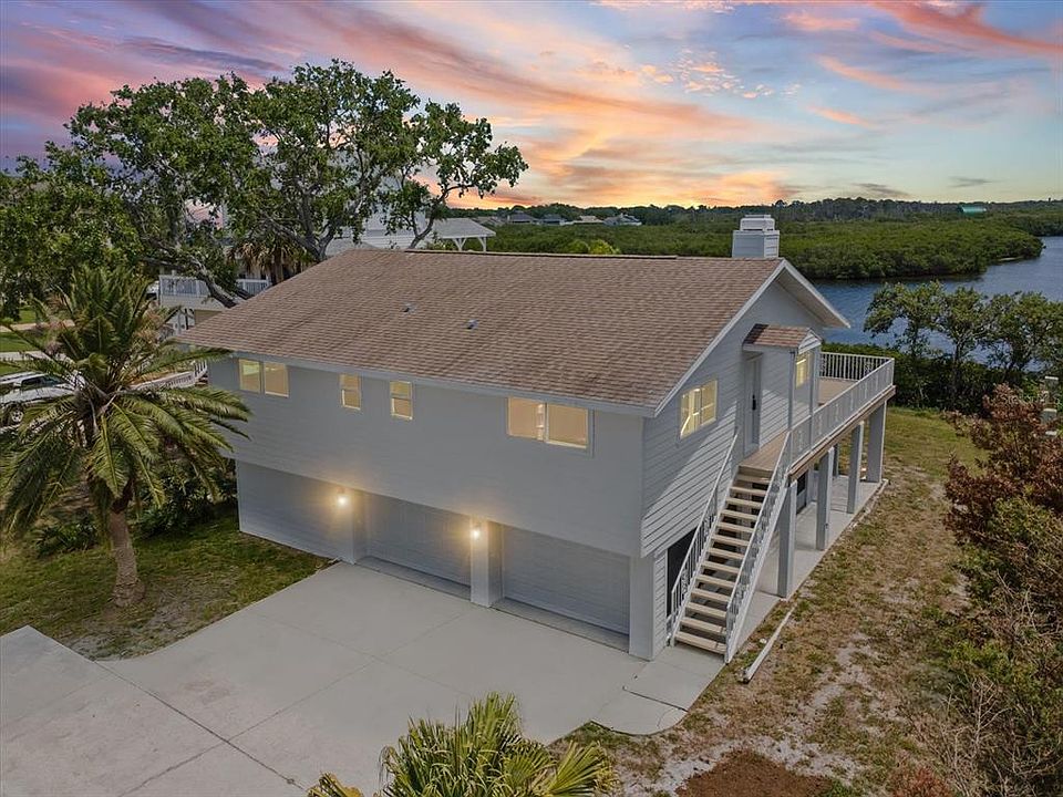 1st image of 1647 SEA BREEZE DRIVE