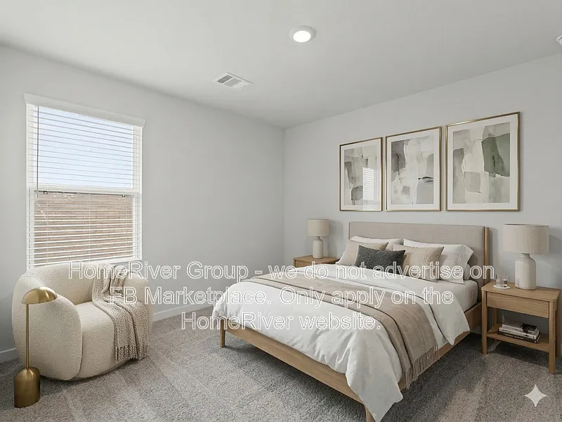 4 bed, 2.5 bath, 2260 sqft, $2,145 — Photo 4