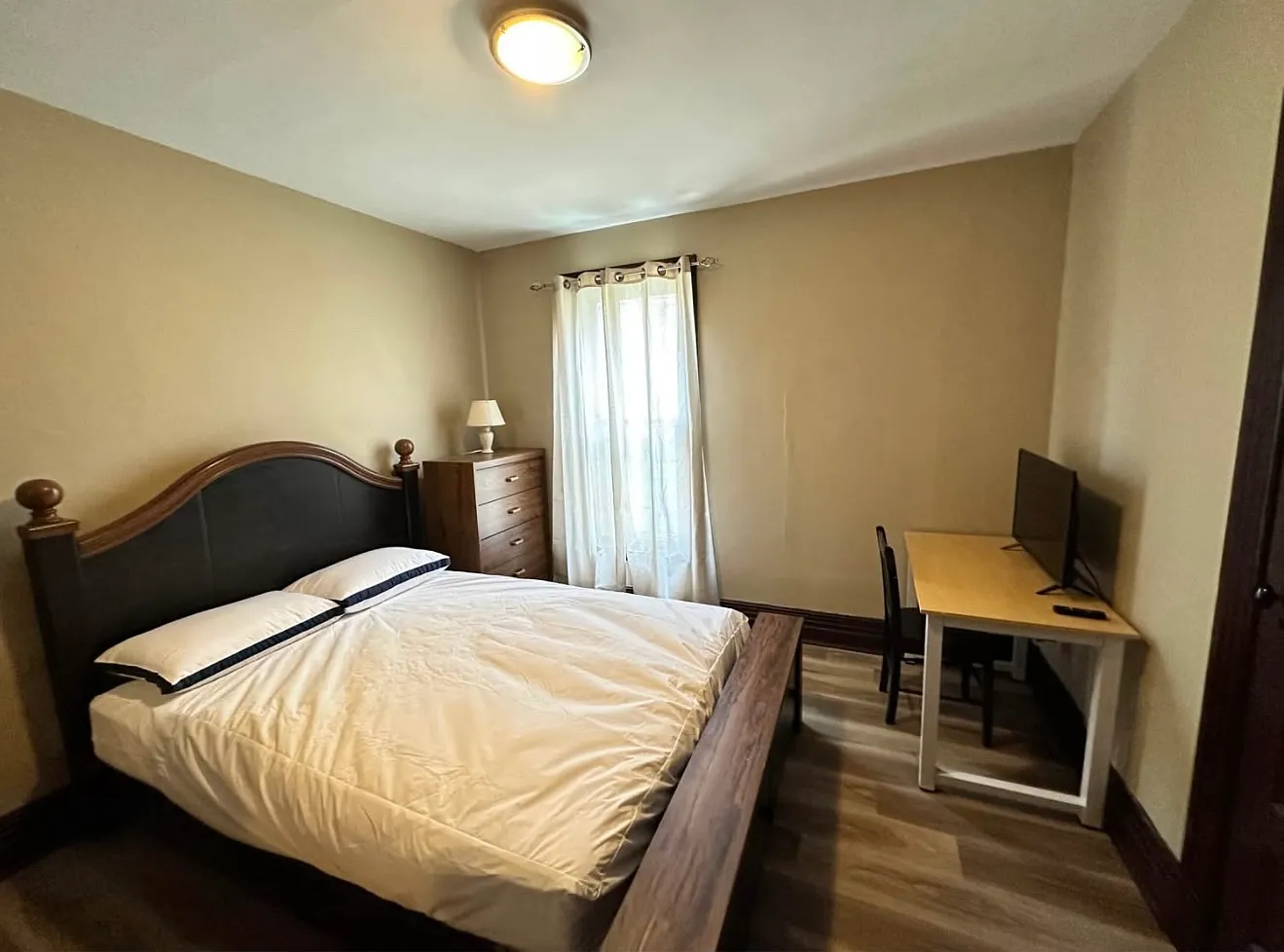 1 bed, 250 sqft, $500 — Photo 2