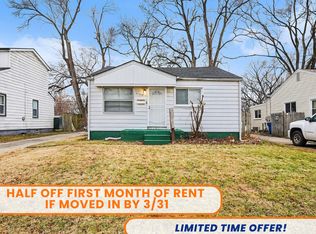 21415 Atlantic Ave, Warren, MI