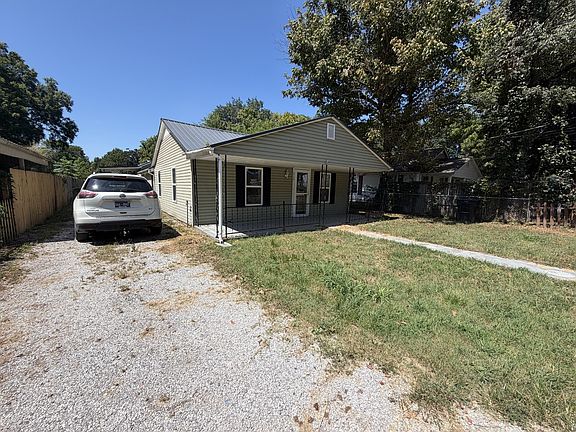 3rd image of 312 Gentry St