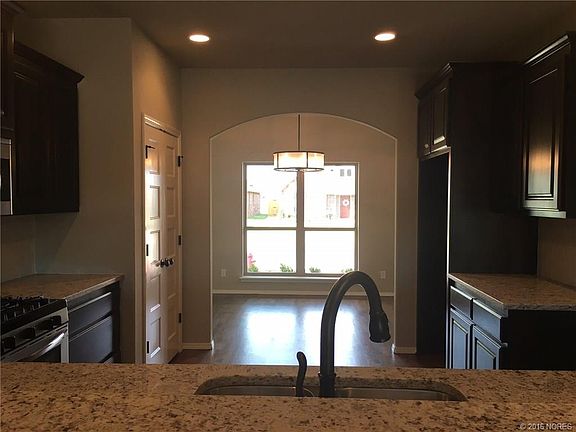 5th image of 3385 S 208th East Ave