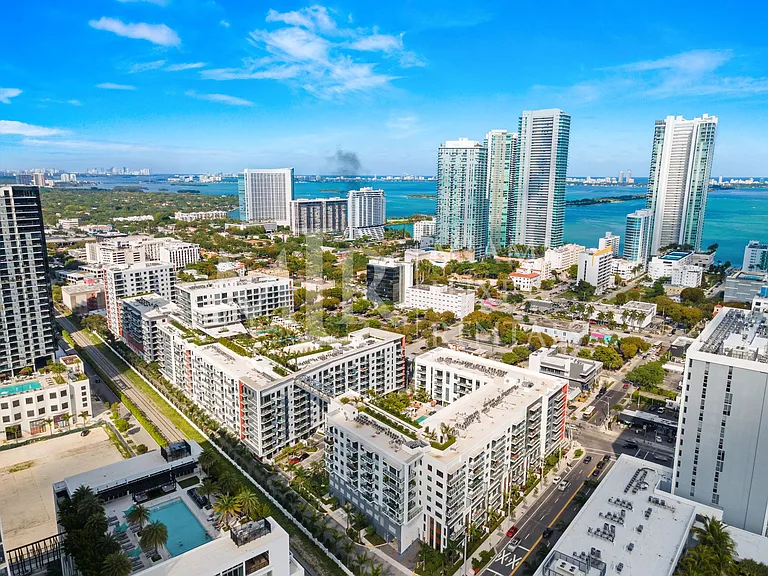 236 NE 28th St #151 — Photo 18