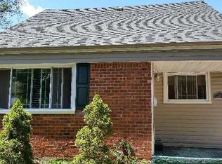 132-54 160 St, Jamaica, NY 11439