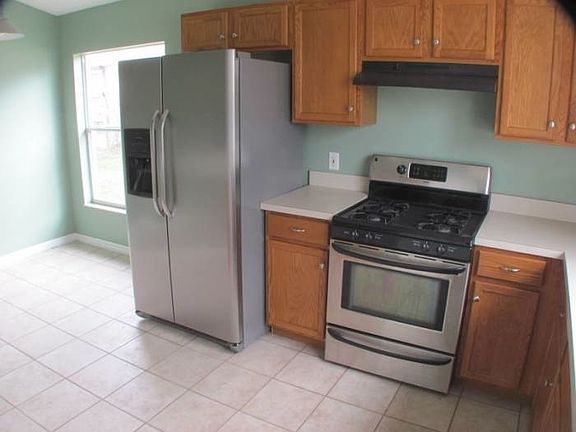 5th image of 216 Jessamine Dr