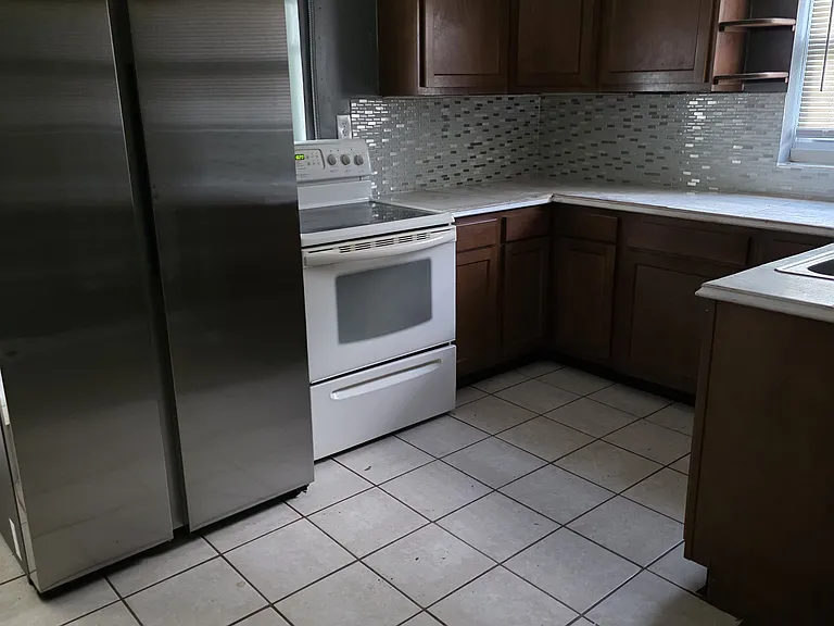 3528 Mollane St NW — Photo 6