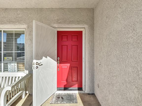 3rd image of 8427 Serio Way