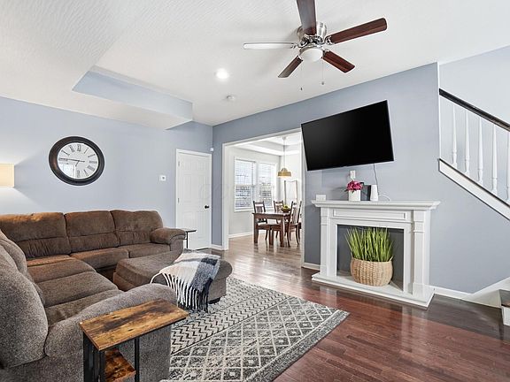 4th image of 181 Clarendon Ave