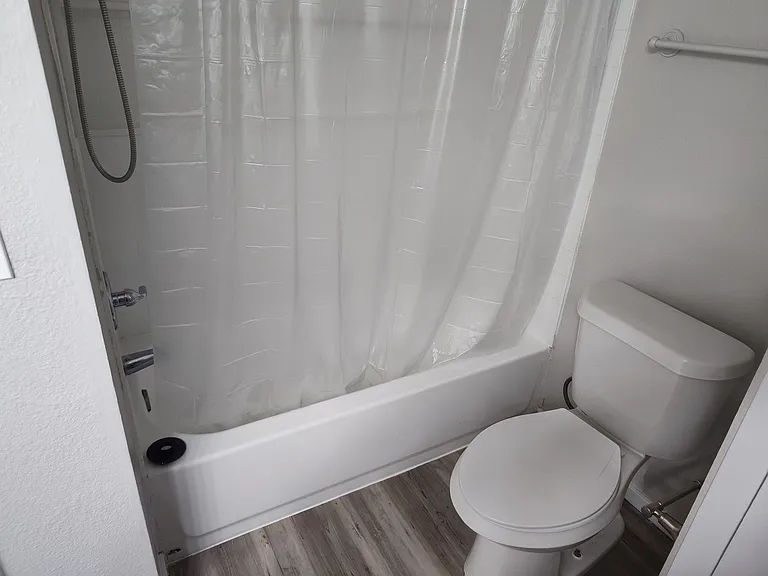 1865 Terry St #4 — Photo 13