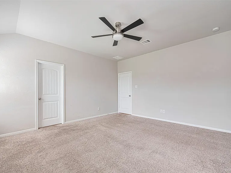 3010 Veeder Pass Ln — Photo 32