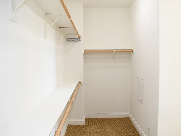 56 Shadowbrook — Photo 16