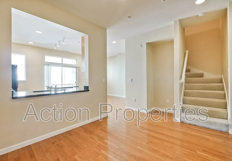 169 Bel Air Ct — Photo 9