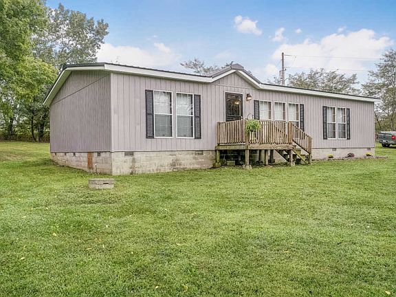 3rd image of 47 Wayside Trl