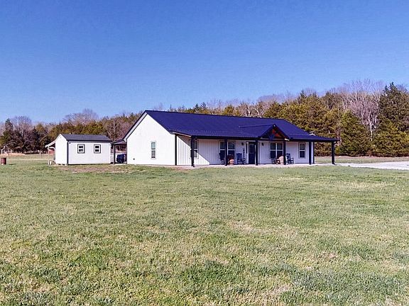 4th image of 2586 Brown Shop Rd