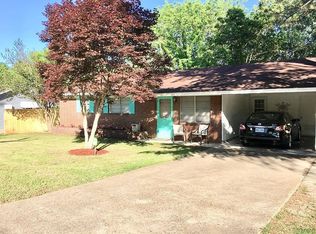217 Enchanted Dr, Vicksburg, MS 39180