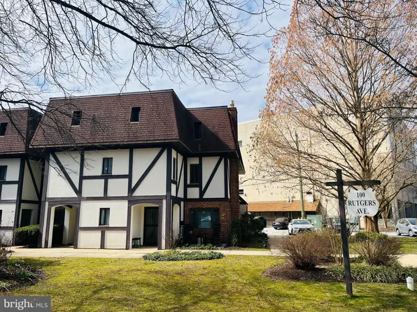 100 Rutgers Ave APT 11, Swarthmore, PA 19081