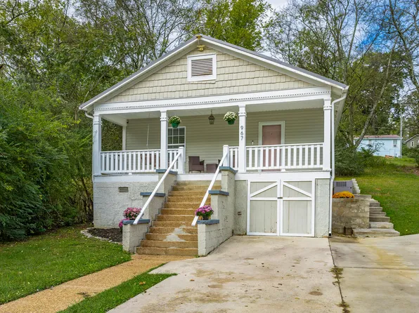967 W Elmwood Dr, Chattanooga, TN 37405