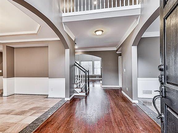 2nd image of 4230 Carillon Trce NW