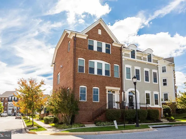 8898 Tawes St, Fulton, MD 20759