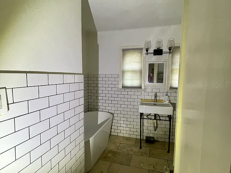 3008 S Cincinnati Ave — Photo 17