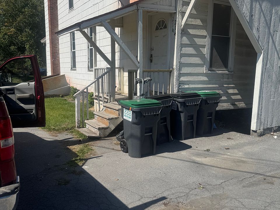Rear entry porch